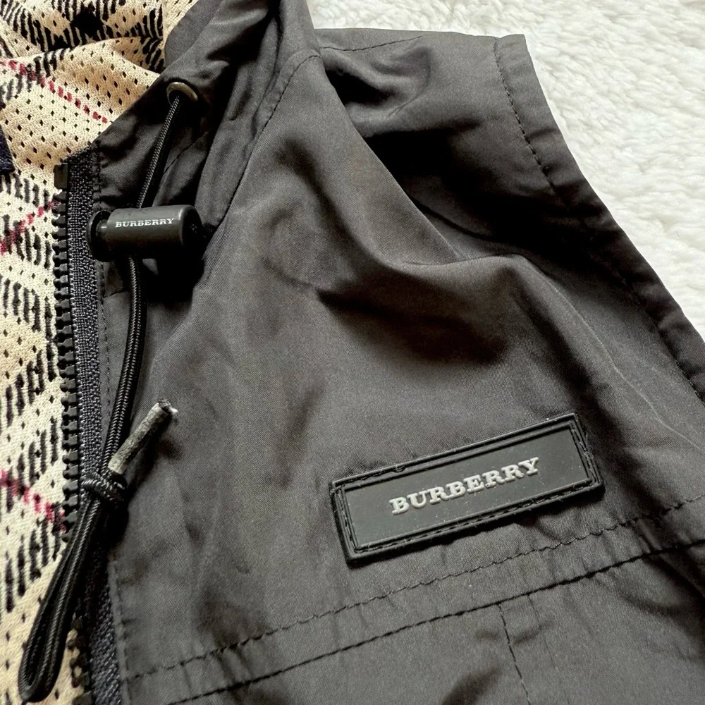 Burberry excellent authentic